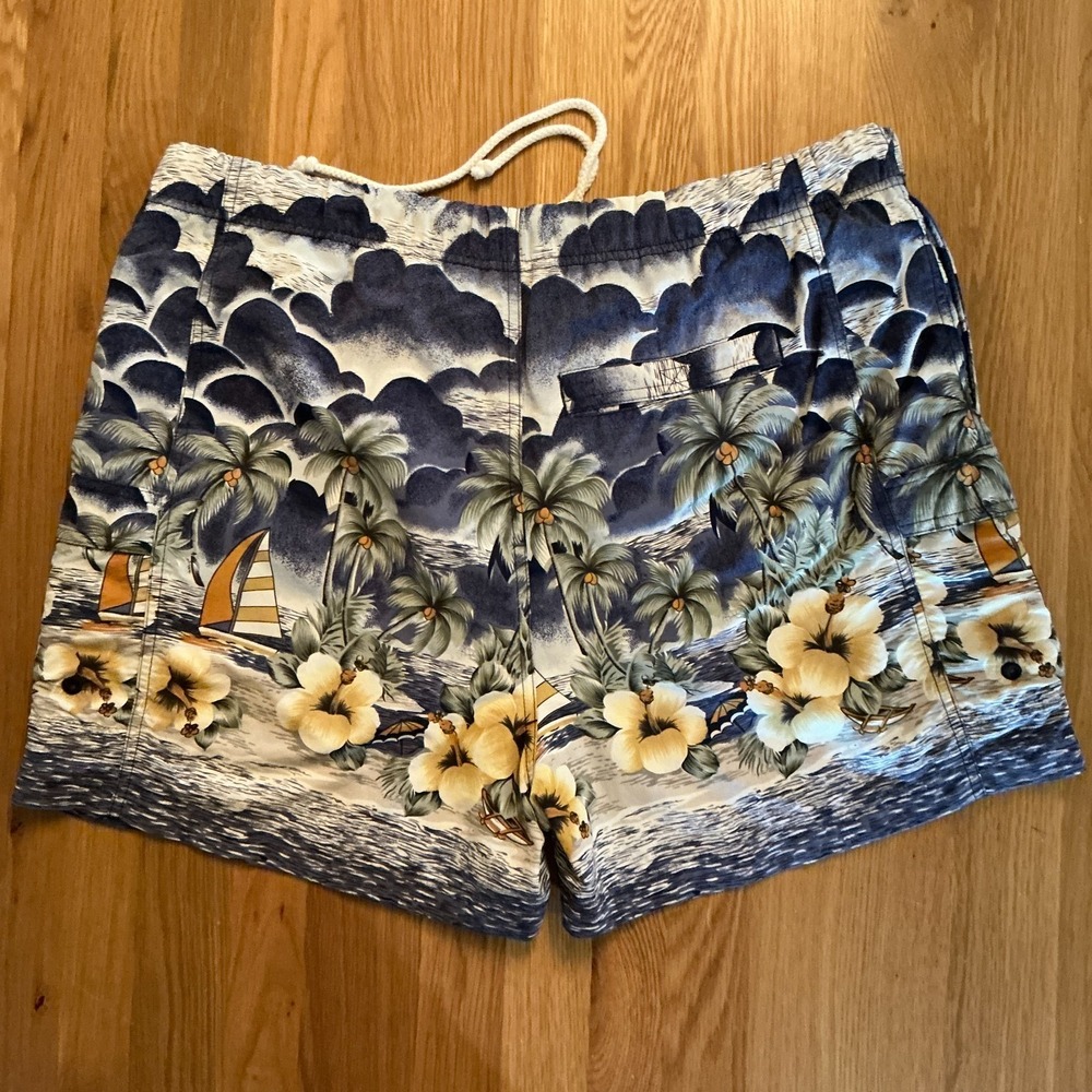 Tommy Bahama Swim Trunks Mens‎ M Tropical Print Nylon Board Shorts 4" Inseam